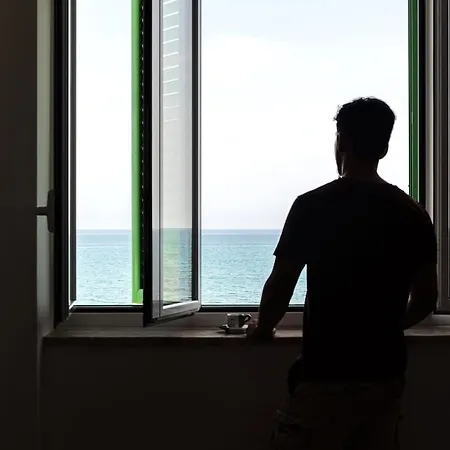 Apartment L'affaccio Al Mare - Cozy By The Sea