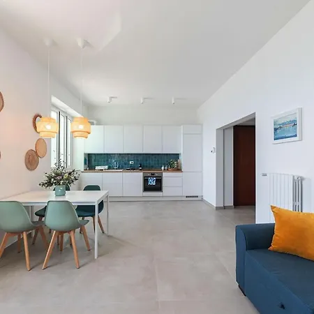 L'affaccio Al Mare - Cozy By The Sea Apartment Molfetta